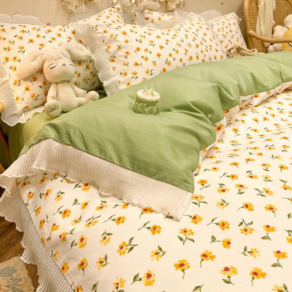 Gentle Wind Network Red Bedding Set Of Four In Summer Countryside Style